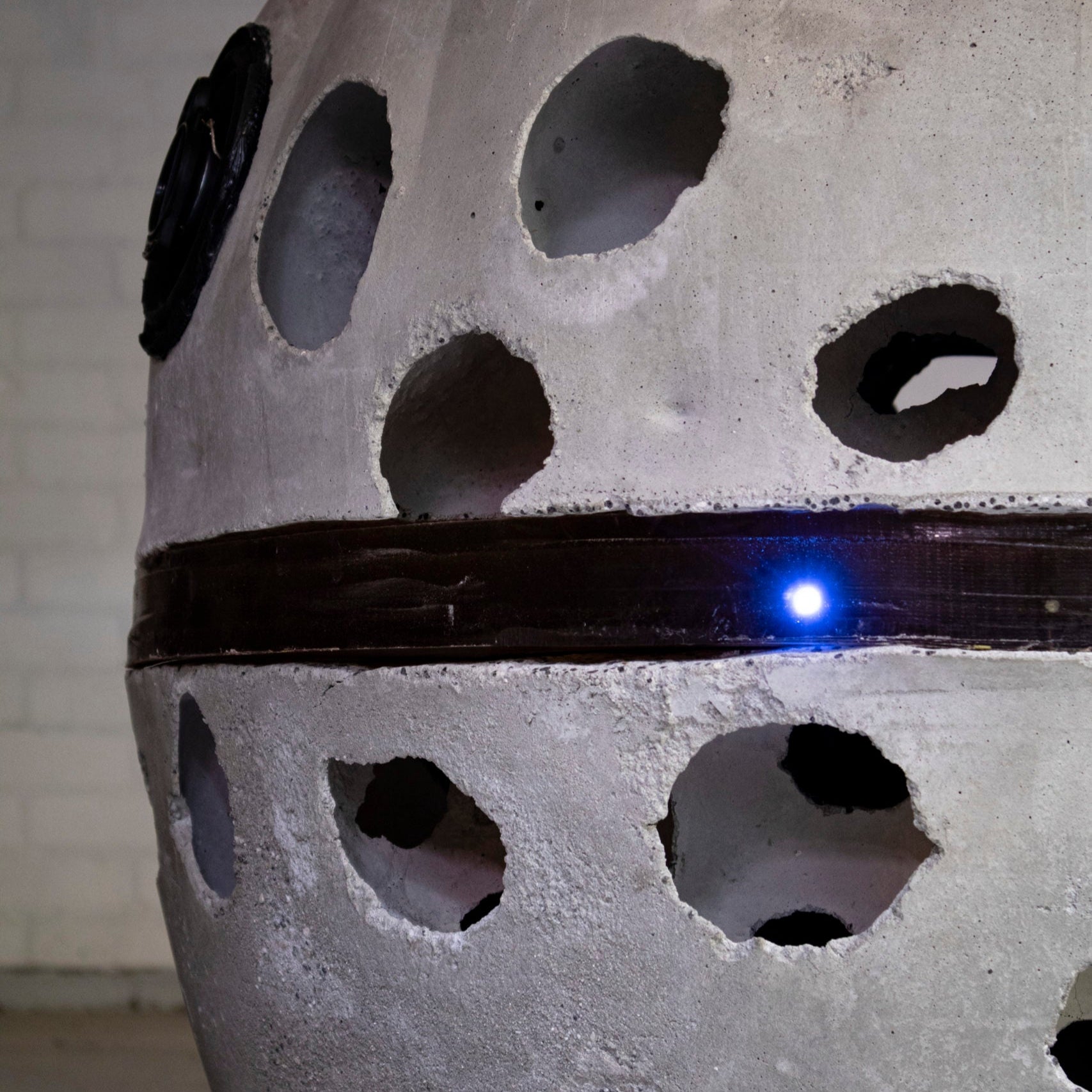 METEORITE SOUND SPEAKER LIMITED EDITION